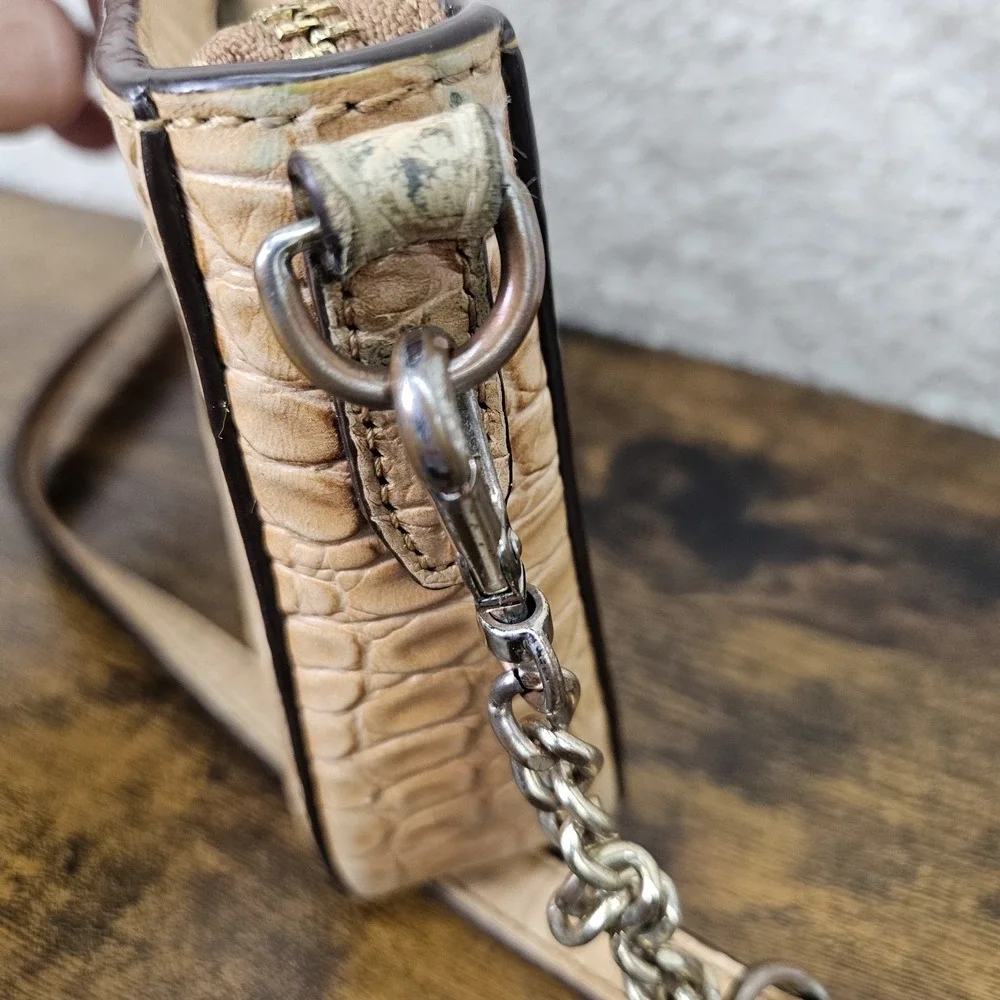 DKNY Croc Embossed Leather‎ Wristlet Clutch Beige Chain Strap Y2K
